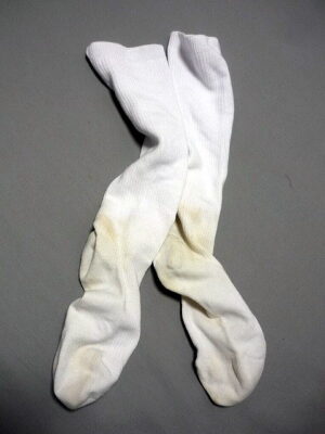 『脱ぎっぱなし』 通学ハイソックス