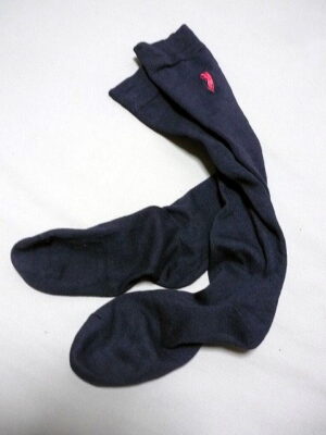 『脱ぎっぱなし』 通学ハイソックス