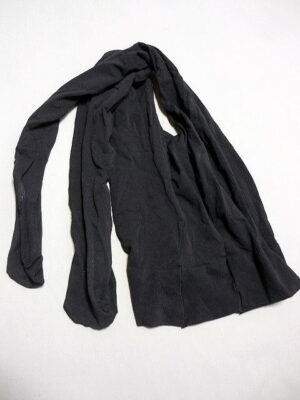 『脱ぎっぱなし』 厚手の 通学タイツ