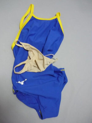 『脱ぎっぱなし』 直ばき競泳水着&アンダーショーツ