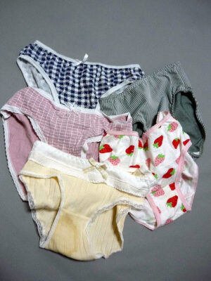 『脱ぎっぱなし』 未洗濯の下着