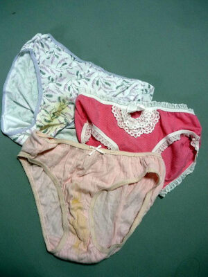 『脱ぎぱなし』 未洗濯の下着