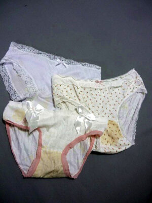 『脱ぎっぱなし』 未洗濯の下着