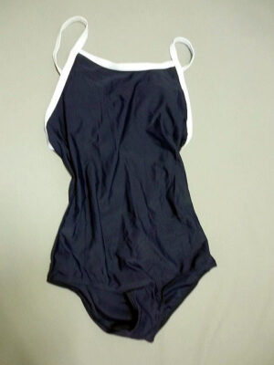 『脱ぎっぱなし』 直ばきスクール水着