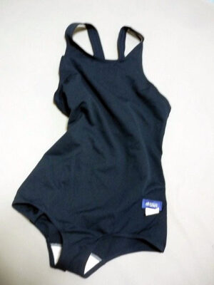 『脱ぎっぱなし』 直ばきスクール水着