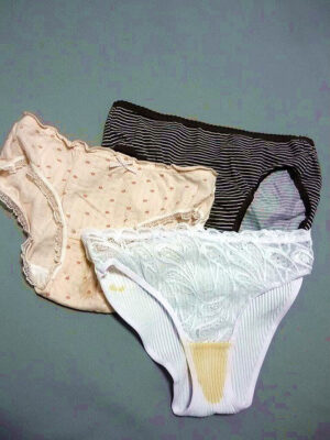 『脱ぎぱなし』 未洗濯の下着