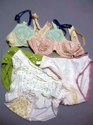 『脱ぎっぱなし』 未洗濯の下着