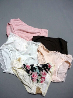 『脱ぎっぱなし』 未洗濯の下着